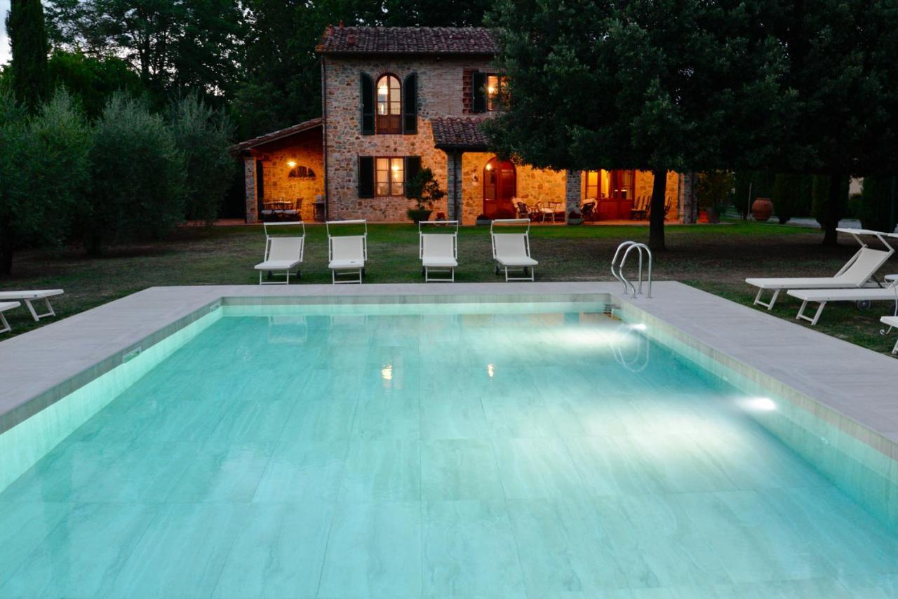 Borgo Ai Lecci Guest House Orentano Exterior photo