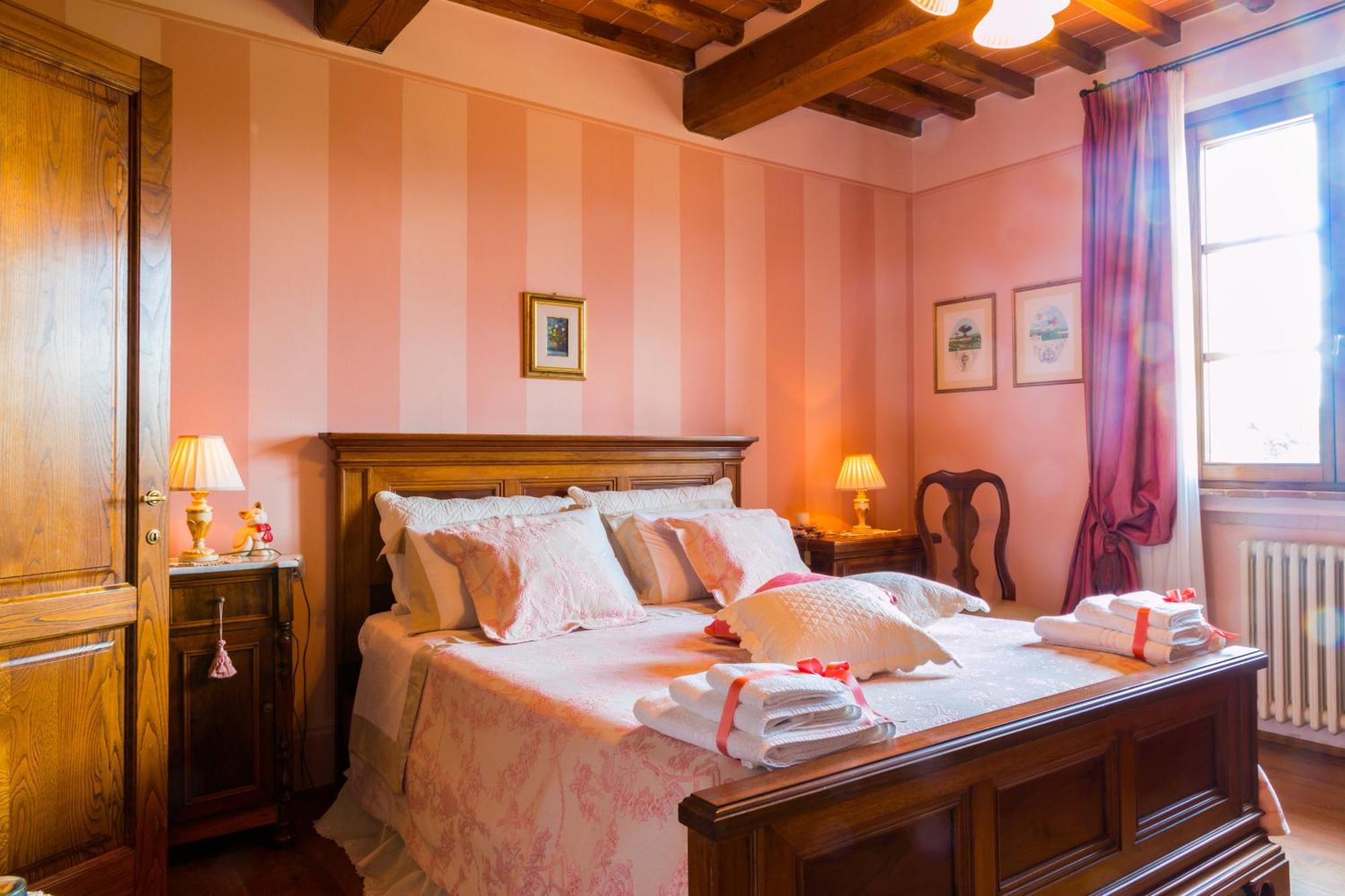 Borgo Ai Lecci Guest House Orentano Room photo
